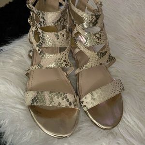 Vince Camuto flat sandals rose gold snake print